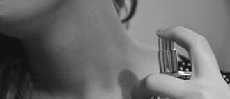Decouvrez ou se parfumer selon le type de parfum que vous utilisez.